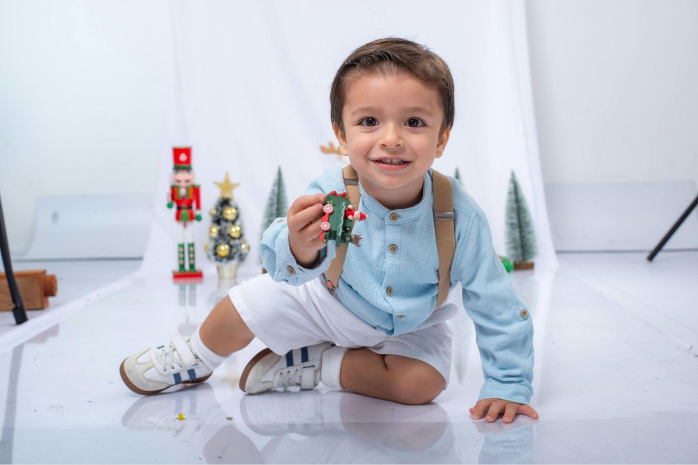 Choosing the Perfect Christmas Tree for an 8 Ft Ceiling